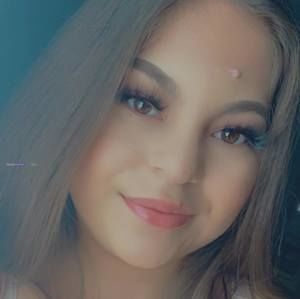 Meet your Posher, Nohemi